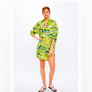 Zara Oversized Button-Down Shirt Dress – Leaf Pattern size XS-S